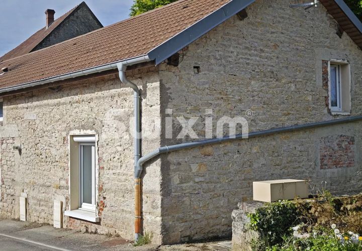 Villa in Damparis, Jura, Damparis - € 90.000 | Ref: 19285FB - foto 1