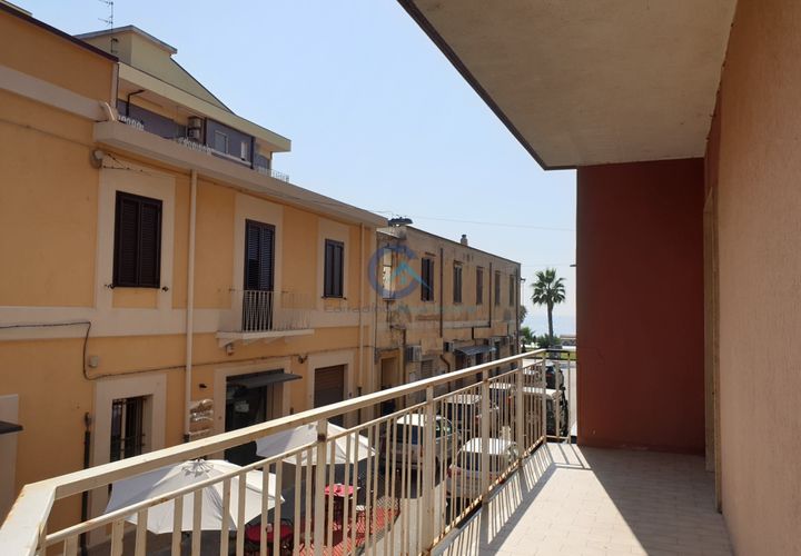 Apartament a Catanzaro, Catanzaro, Catanzaro - € 2.200/mes | Ref: CZ01-CV541 - foto 1