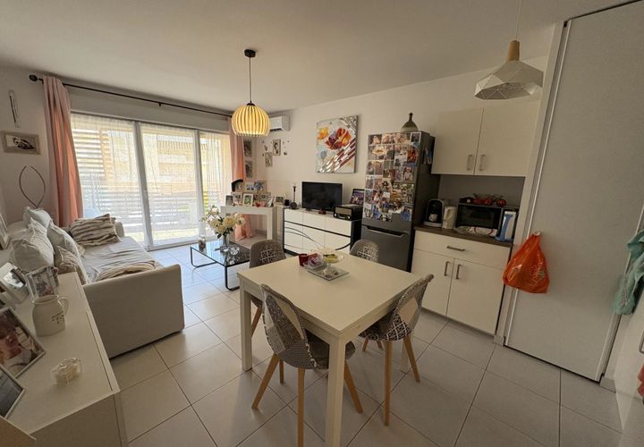 Lejlighed i Nimes, Gard, Nimes - € 148.400 | Ref: 87165670 - foto 1