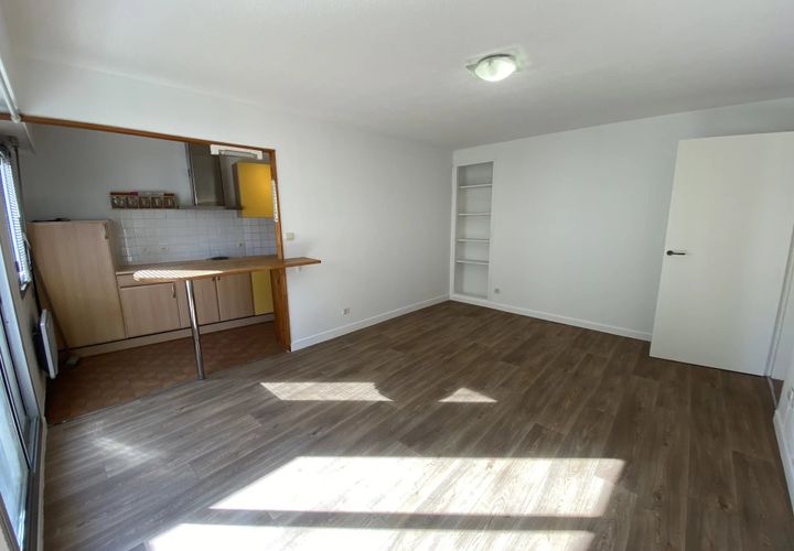 Apartament a Nimes, Gard, Nimes - € 580/mes | Ref: 85674773 - foto 1