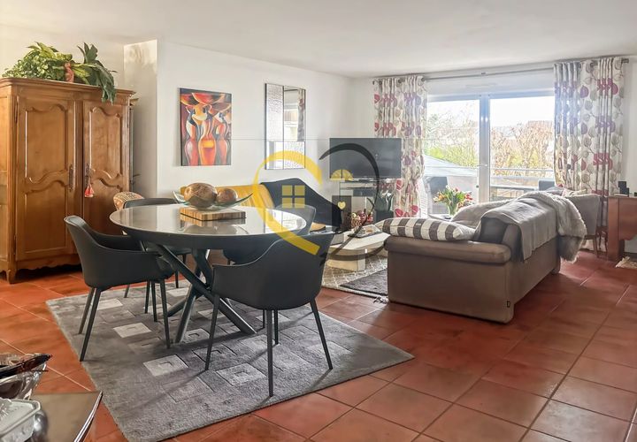 Apartamento en Bourges, Cher, Bourges - € 170.000 | Ref: 87157426 - photo 1