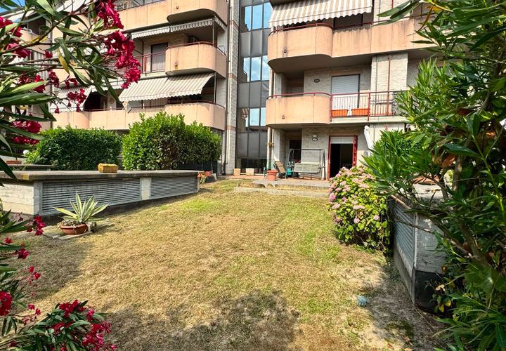 Lejlighed i Torino, Turin, Torino - € 123.000 | Ref: 1027-15 - foto 1
