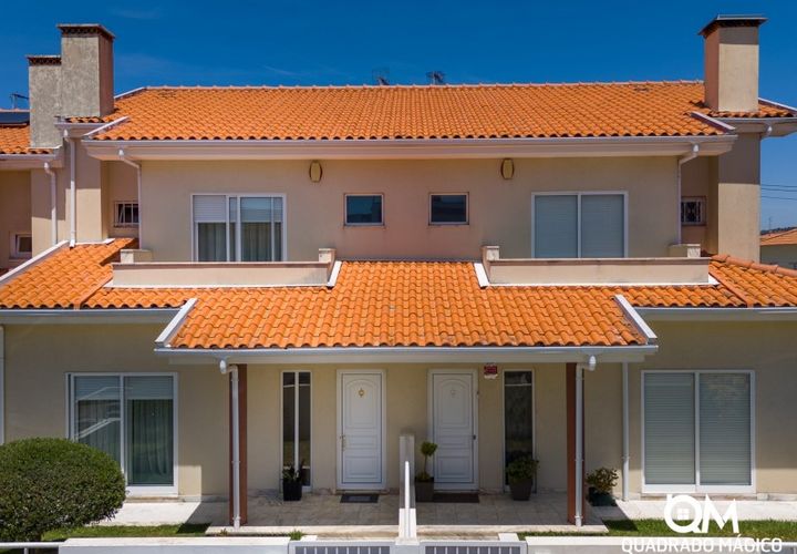 Villa i Esmoriz, Aveiro, Esmoriz - € 410 000 | Ref: QM-1777 - foto 1