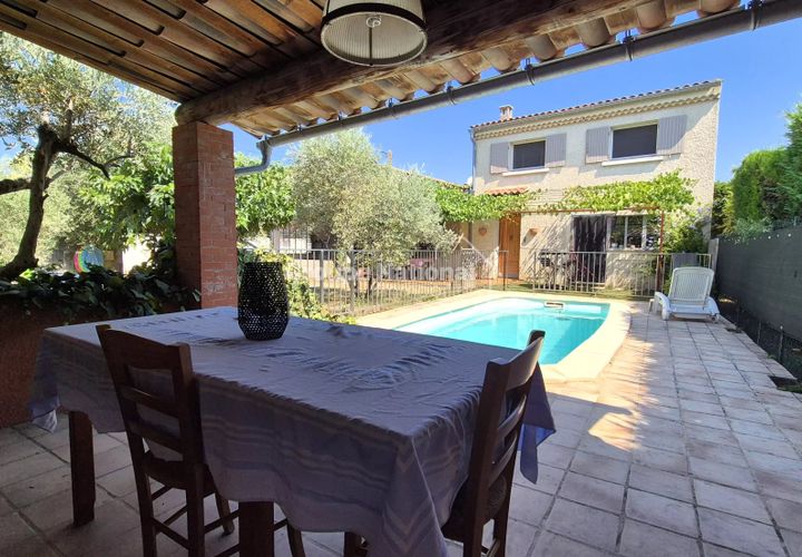 Villa en Sorgues, Vaucluse, Sorgues - € 319.000 | Ref: NJ491 - photo 1