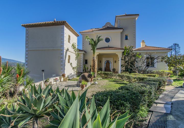Villa i Estepona, Malaga, Estepona - € 2.300.000 | Ref: R4002823 - foto 1