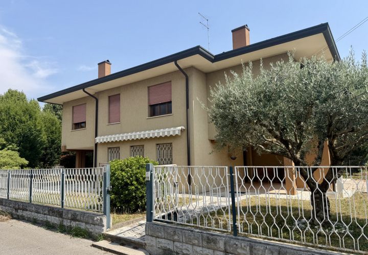 Villa i Castelfranco Veneto, Treviso, Castelfranco Veneto - € 270.000 | Ref: B36 - foto 1