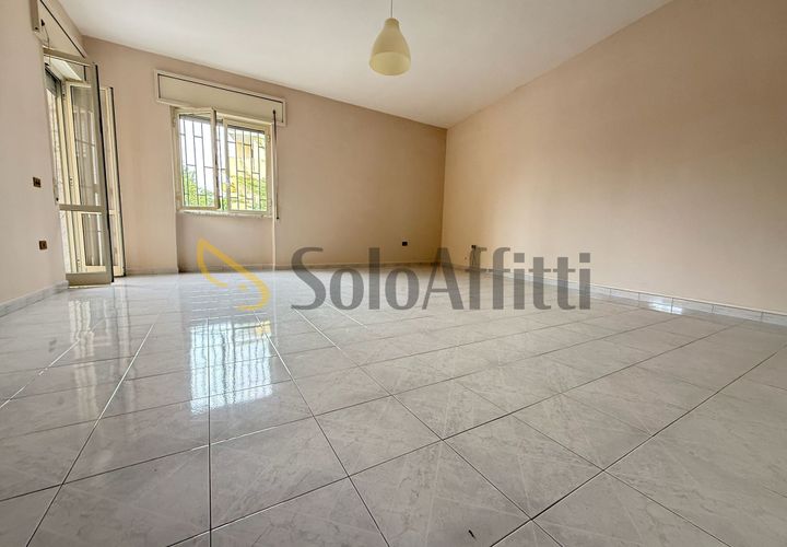 Apartament a Caserta, Caserta, Caserta - € 650/mes | Ref: 5F10 - foto 1