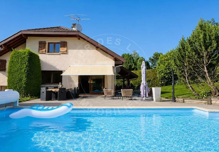 Villa i Annecy, Haute-Savoie, Annecy - € 890.000 | Ref: 87170803 - foto 1