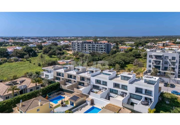 Villa i Montenegro, Faro, Montenegro - € 890.000 | Ref: 170260050 - foto 1