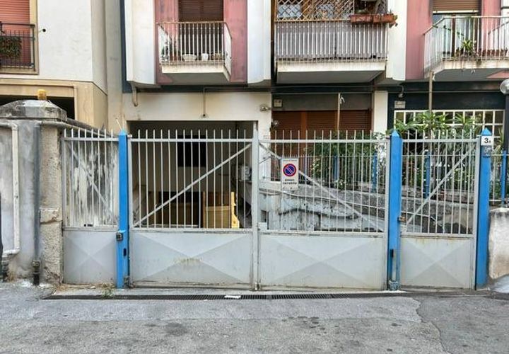 Espai d'estacionament a Palermo, Palermo, Palermo - € 40.000 | Ref: 1123 - foto 1