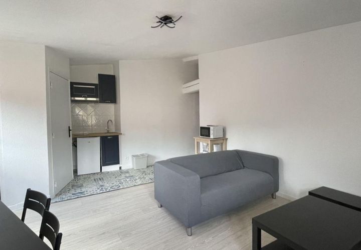 Apartament a Thiers, Puy-de-Dome, Thiers - € 430/mes | Ref: 811958 - foto 1