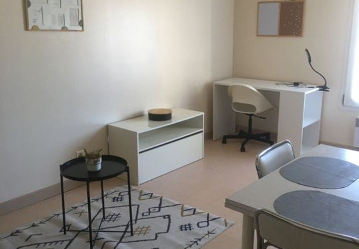 Studio i Bourges, Cher, Bourges - € 450/måned | Ref: 775712 - foto 1