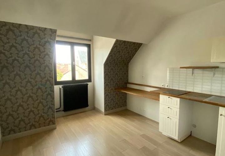 Estudi a Dijon, Cote-d'Or, Dijon - € 525/mes | Ref: 775093 - foto 1
