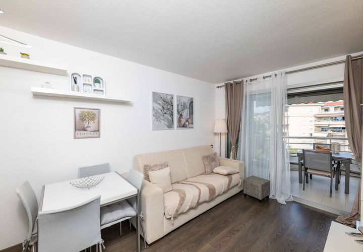 Apartament a Antibes, Alpes-Maritimes, Antibes - € 1.100/mes | Ref: 889596 - foto 1