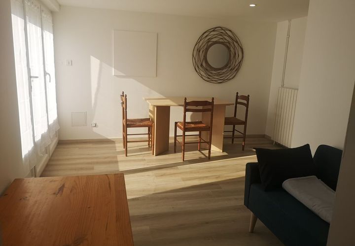 Villa a Melle, Deux-Sevres, Melle - € 365/mes | Ref: 897281 - foto 1
