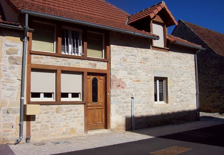 Villa a Saint-Projet, Tarn-et-Garonne, Saint-Projet - € 750/mes | Ref: 896890 - foto 1