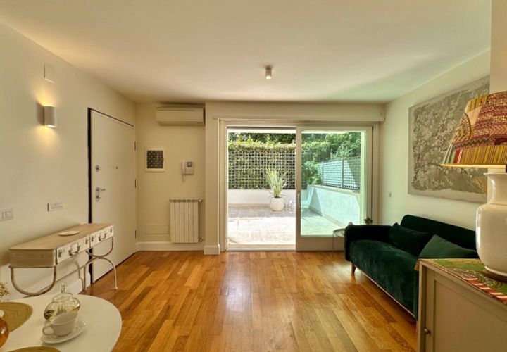 Apartament a Rome, Rome, Rome - € 1.600/mes | Ref: CBI075-681-129828 - foto 1
