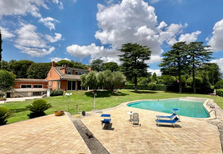 Villa i Rome, Rome, Rome - € 3.000.000 | Ref: CBI075-689-129852 - foto 1