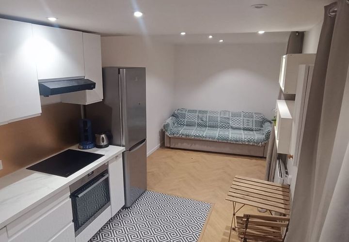 Villa a Les Lilas, Seine-Saint-Denis, Les Lilas - € 1.089/mes | Ref: 735782 - foto 1
