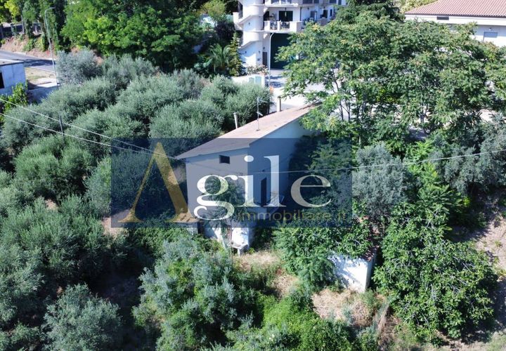 Villa i Corropoli, Teramo, Corropoli - € 65.000 | Ref: 3562 - foto 1