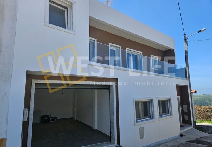 Villa a Mafra, Lisbon, Mafra - € 1.150/mes | Ref: 5689WM - foto 1