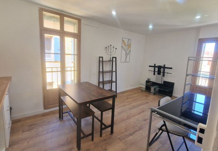 Villa a Perpignan, Pyrenees-Orientales, Perpignan - € 1.250/mes | Ref: 889604 - foto 1