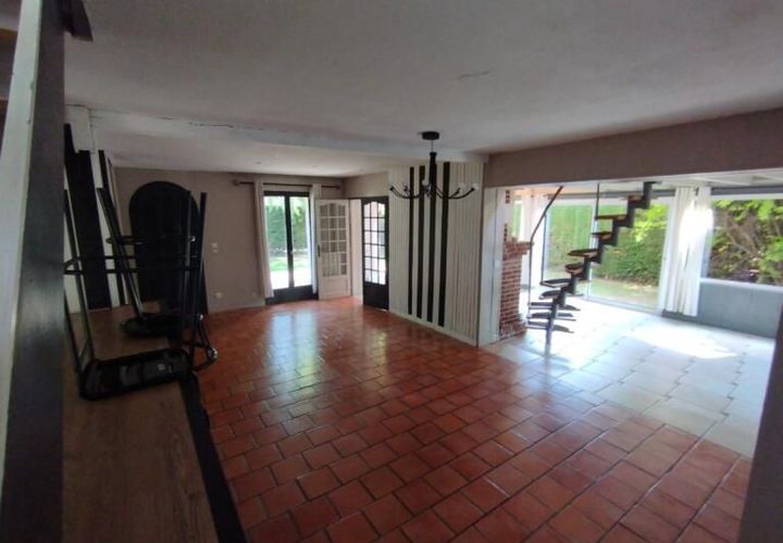 Villa a Cairon, Calvados, Cairon - € 1.715/mes | Ref: 894834 - foto 1