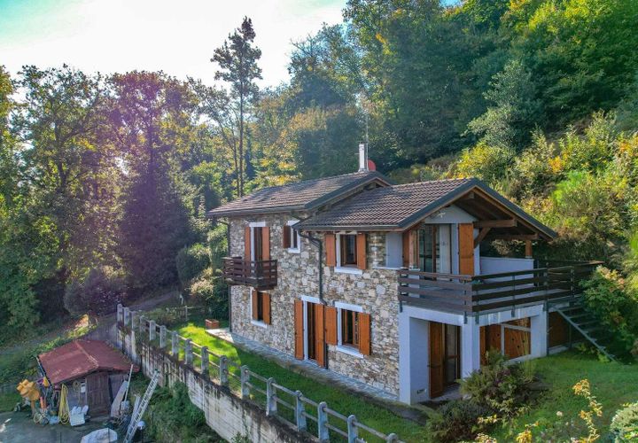 Villa i Stresa, Verbano Cusio Ossola, Stresa - € 650.000 | Ref: ILV93221-1388114 - foto 1