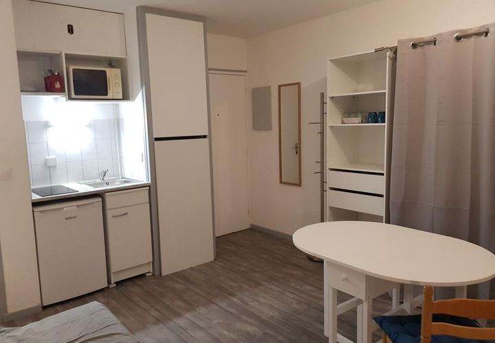 Estudi a Pau, Pyrenees-Atlantiques, Pau - € 380/mes | Ref: 116154 - foto 1
