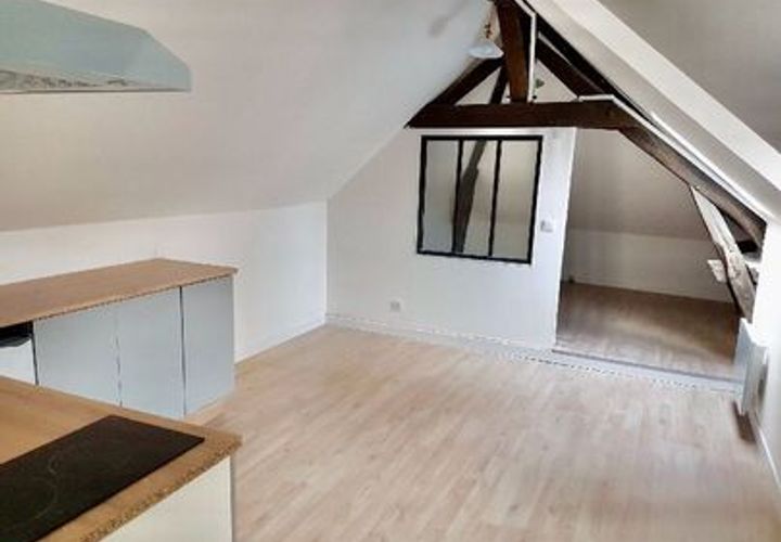 Apartament a Nevers, Nievre, Nevers - € 400/mes | Ref: 892581 - foto 1