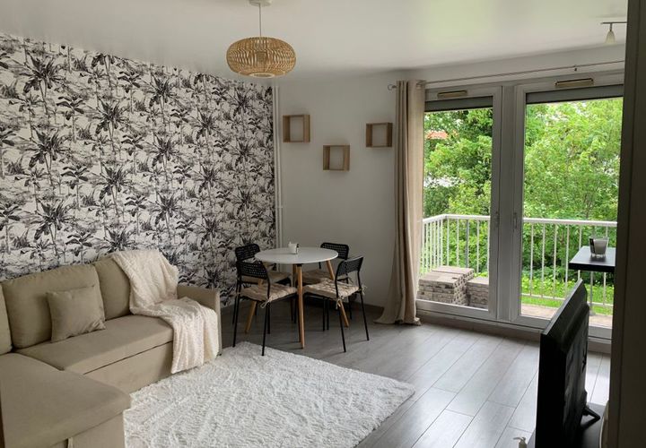 Estudi a Bondy, Seine-Saint-Denis, Bondy - € 860/mes | Ref: 892400 - foto 1