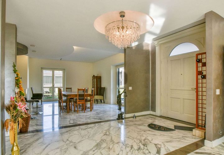 Villa i Arona, Novara, Arona - € 1.000.000 | Ref: ILV92771-1395722 - foto 1