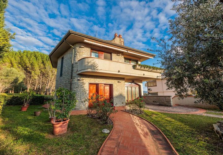 Villa i Vinci, Florence, Vinci - € 930 000 | Ref: ILV92776-1395908 - foto 1