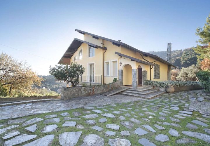 Villa i Alassio, Savona, Alassio - € 975.000 | Ref: ILV92803-1396261 - foto 1