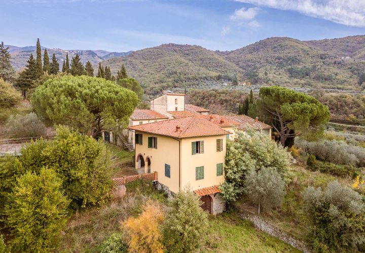 Farm hus i Loro Ciuffenna, Arezzo, Loro Ciuffenna - € 790.000 | Ref: ILV92964-1399431 - foto 1