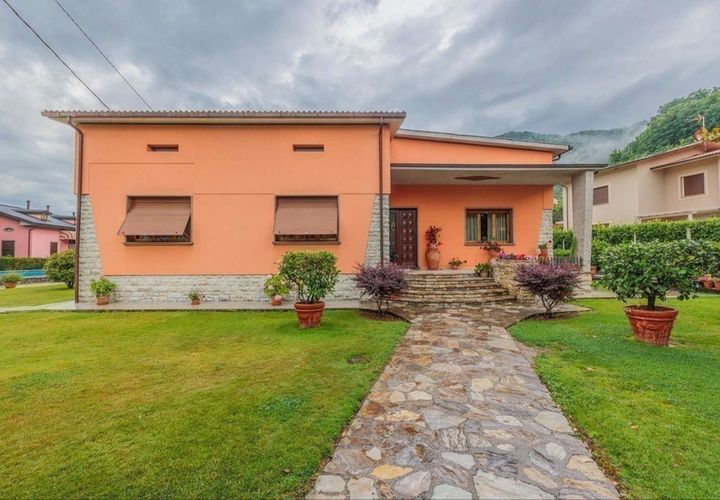Villa en Gallicano, Lucca, Gallicano - € 780.000 | Ref: ILV92972-1399823 - photo 1
