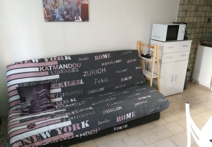Estudi a Dijon, Cote-d'Or, Dijon - € 495/mes | Ref: 890330 - foto 1