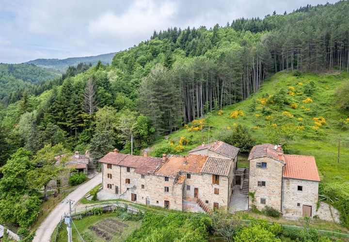 Gårdshus i Bibbiena, Arezzo, Bibbiena - € 700 000 | Ref: ILV93021-1401242 - foto 1