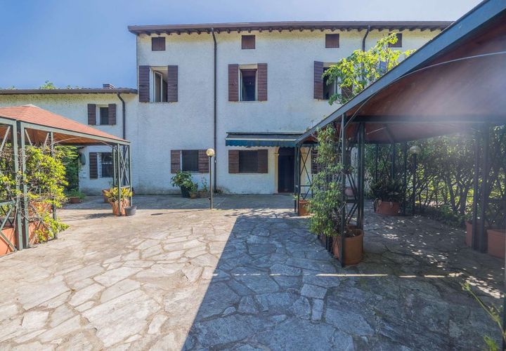 Farm hus i Vigasio, Verona, Vigasio - € 3.500.000 | Ref: ILV93056-1402178 - foto 1