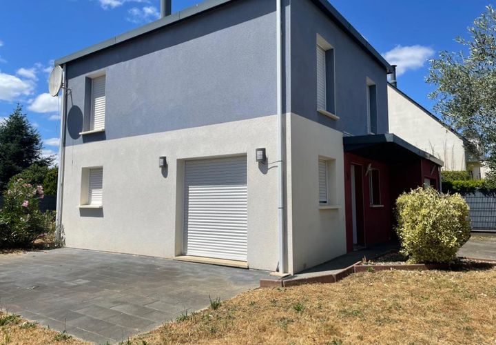 Villa a Pontivy, Morbihan, Pontivy - € 990/mes | Ref: 95757 - foto 1
