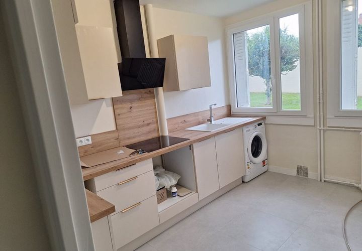 Apartament a Limoges, Haute-Vienne, Limoges - € 740/mes | Ref: 888297 - foto 1