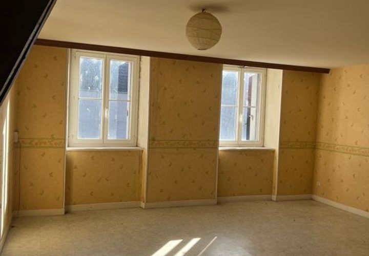 Apartament a Aubusson, Creuse, Aubusson - € 550/mes | Ref: 885112 - foto 1