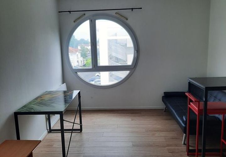 Estudi a Pau, Pyrenees-Atlantiques, Pau - € 400/mes | Ref: 884480 - foto 1