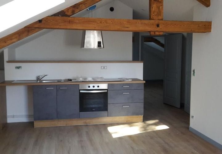 Apartment in Aydat, Puy-de-Dome, Aydat - € 740/month | Ref: 786679 - photo 1
