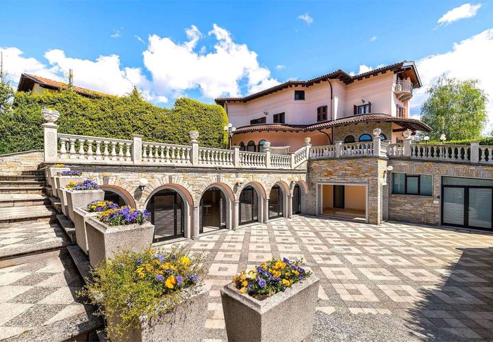 Villa i Verbania, Verbano Cusio Ossola, Verbania - € 3.300.000 | Ref: ILV93758-1416837 - foto 1