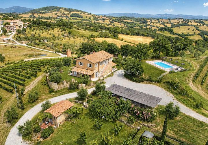 Villa i Saturnia, Grosseto, Saturnia - € 1.600.000 | Ref: R57-1422885 - foto 1