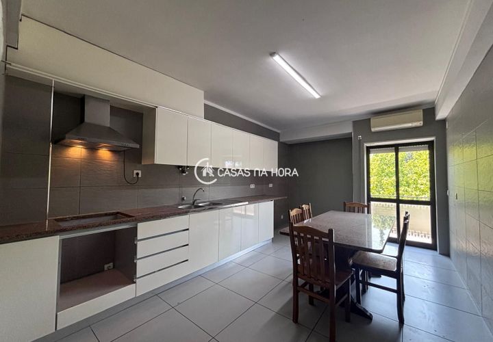 Apartament a Viseu, Viseu, Viseu - € 700/mes | Ref: viseu/A/00769 - foto 1