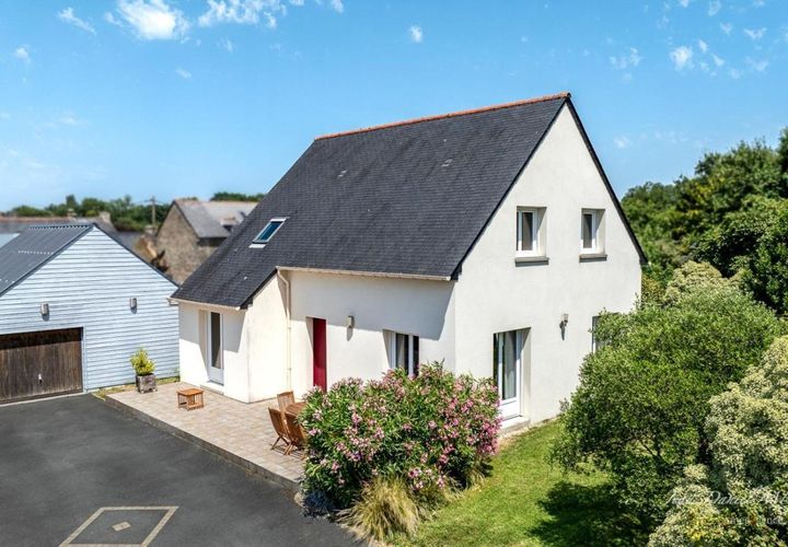 Villa in Dinard, Ille-et-Vilaine, Dinard - € 346.500 | Ref: 205852 - foto 1