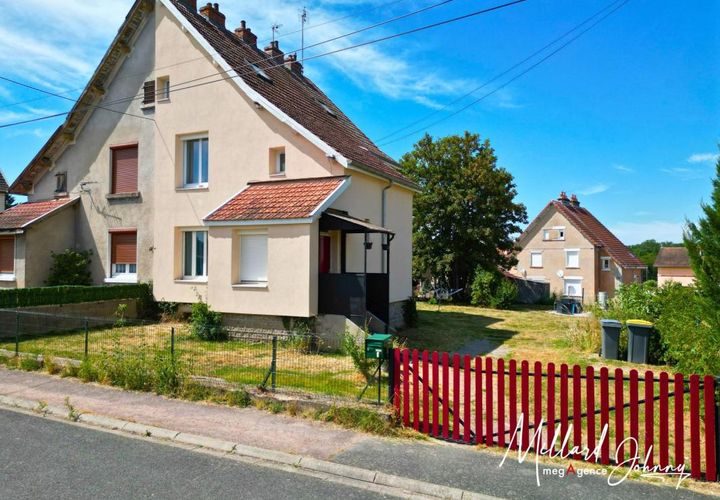 Villa a Ciry-le-Noble, Saone-et-Loire, Ciry-le-Noble - € 99.900 | Ref: 205336 - foto 1