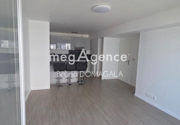 Appartement in Trappes, Yvelines, Trappes - € 171.000 | Ref: 205788 - foto 1